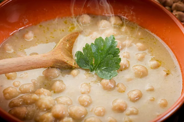 Ciecierzyca zupa na miski — Zdjęcie stockowe