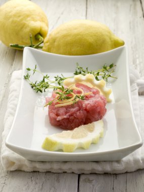 Tuna tartar with lemon and thymus clipart