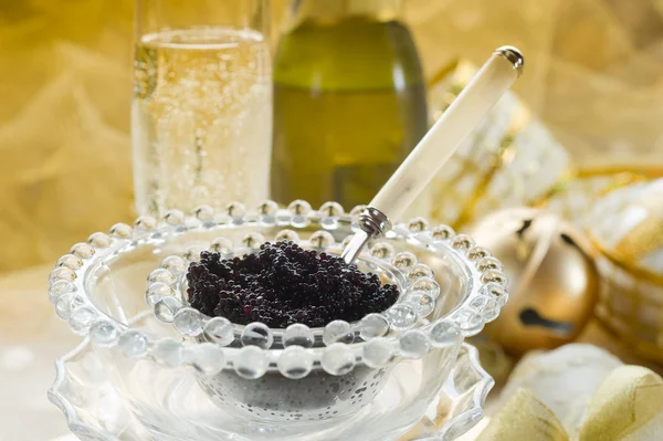Kaviar och champagne.-caviale e champagne — Stockfoto