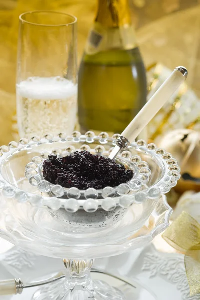 Kaviar und Champagner, Kaviale und Champagner — Stockfoto