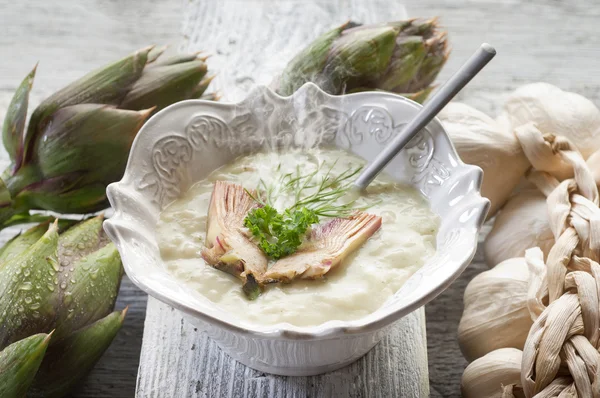 Artichoke soupe — Stock Photo, Image