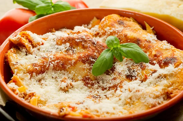 Italiaanse lasagne met ragout — Stockfoto