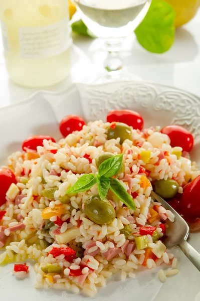 Koude rijst salade — Stockfoto