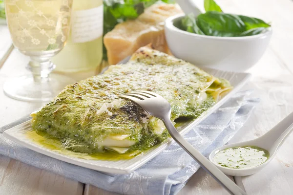 Pesto lasagne wegetariańskie — Zdjęcie stockowe