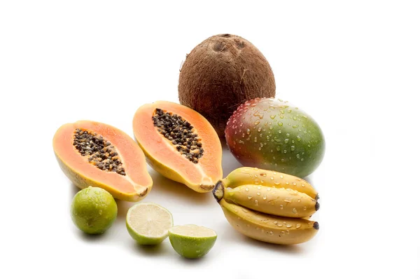 Olika tropiska frukter — Stockfoto