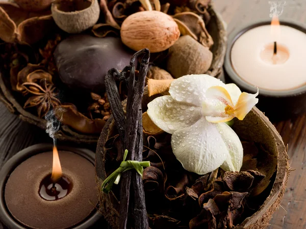 Conceito de spa aromaterapia — Fotografia de Stock