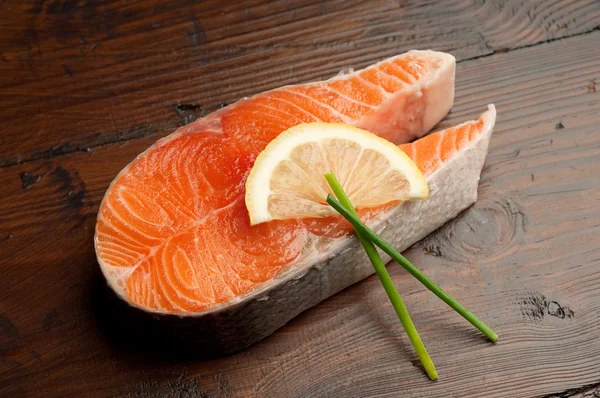 Raw fresh salmon — Stock Photo, Image