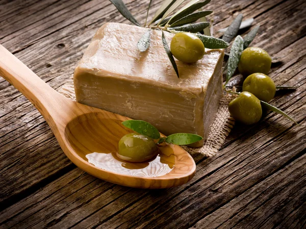 Ruční mýdlo z olivového oleje — Stock fotografie