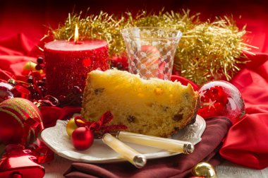 panettone geleneksel İtalyan Noel tatlısı