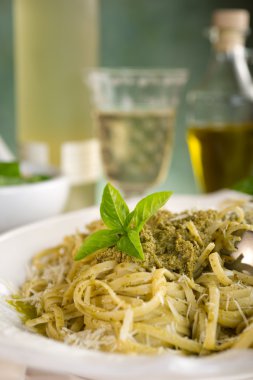 İtalyan pesto makarna