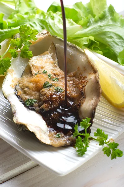Gegratineerde oesters — Stockfoto