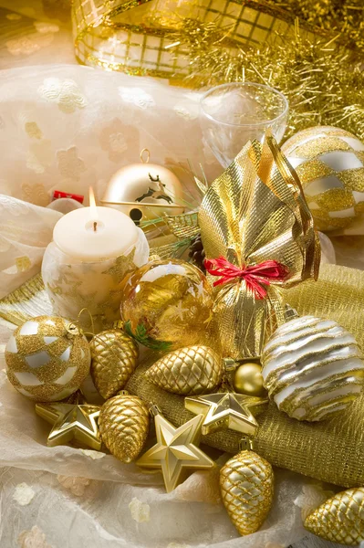 Arany karácsony decorationes — Stock Fotó