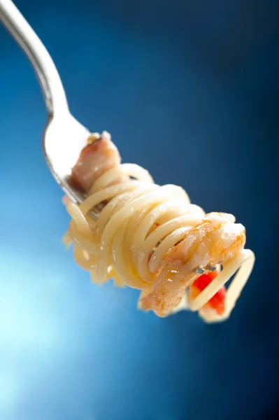 Spaghetti with sea fruits — Stock Photo, Image