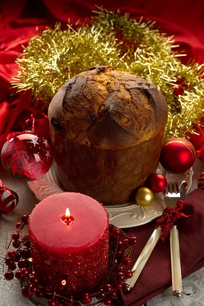 Panettone traditionell italiensk christmas dessert — Stockfoto