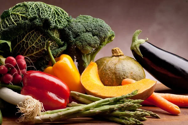 Mix vegetables over wood background — Stock Photo, Image