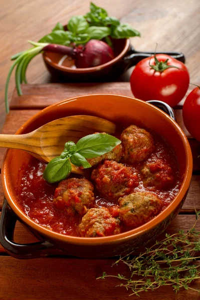 Kött bollar med tomater sås — Stockfoto