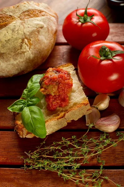 Meat balls with tomatoes sauce — Stock Photo, Image