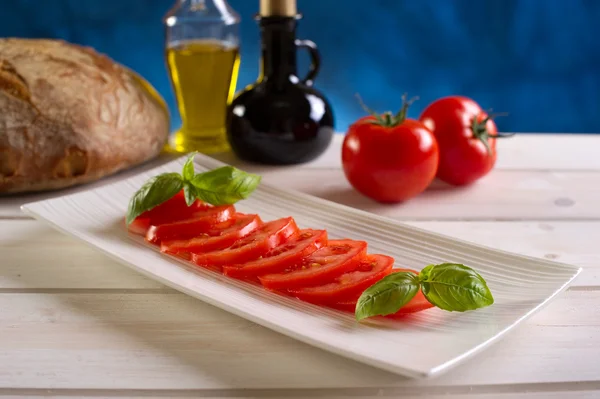 Plátky rajčat na jídlo — Stock fotografie