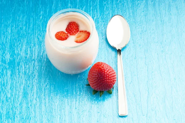 Stawberry yoghurt — Stockfoto