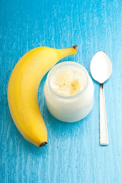 Bananenjoghurt — Stockfoto