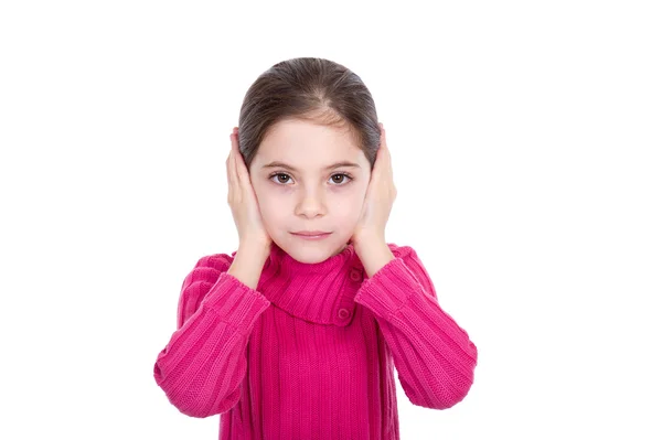 Jovem menina cobrindo orelhas — Fotografia de Stock