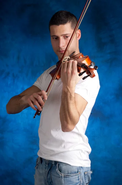 小提琴的男人 — 图库照片