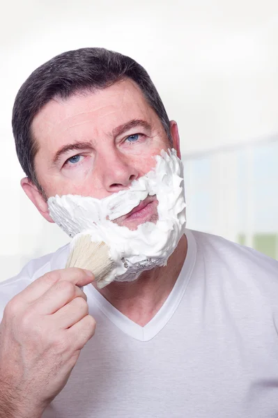 Barba de barbear homem — Fotografia de Stock