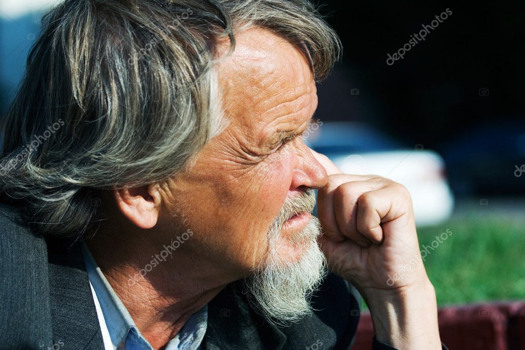 sad-old-man-stock-photo-wrangler-6666892