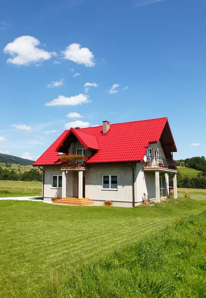 Nova casa rural — Fotografia de Stock