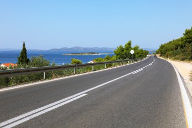 Road and sea clipart