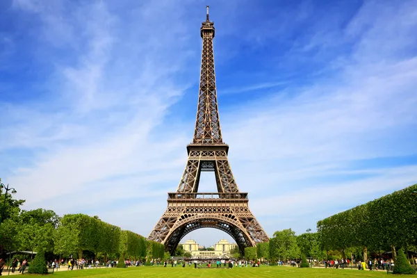 Wieża Eiffla, symbol Paryża — Zdjęcie stockowe