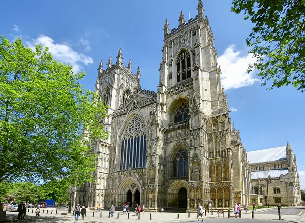 Catedral de York con cielo azul —  Fotos de Stock