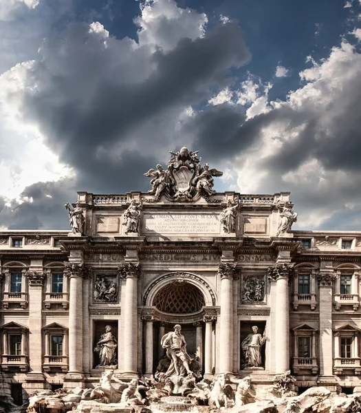 Roma'da büyük çeşme — Stok fotoğraf