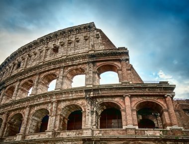 Roman arena - Colosseum clipart