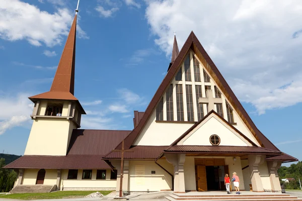 Uusi kirkko — kuvapankkivalokuva