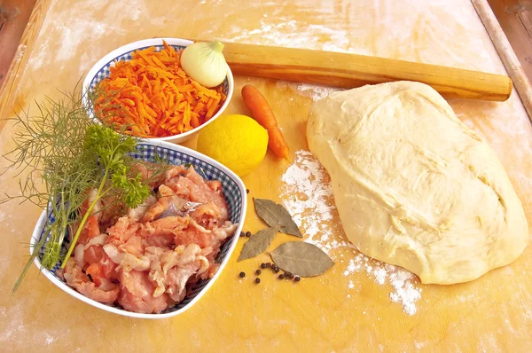 Ingredientes para torta de peixe — Fotografia de Stock