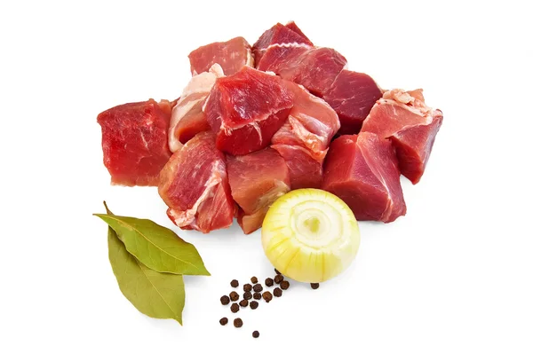 Soğan ve defne yaprağı ile domuz eti — Stok fotoğraf