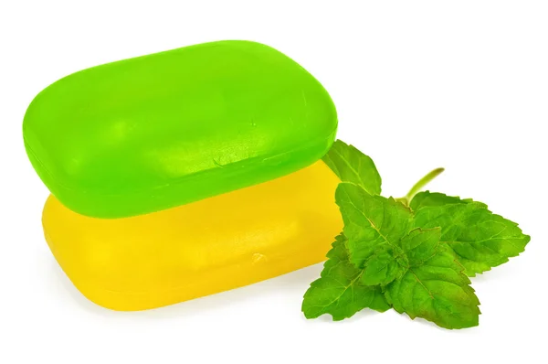 Groene en gele zeep met pepermunt — Stockfoto