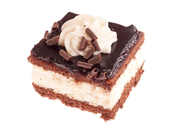 초콜릿 크림 케이크의 슬라이스 — 스톡 사진