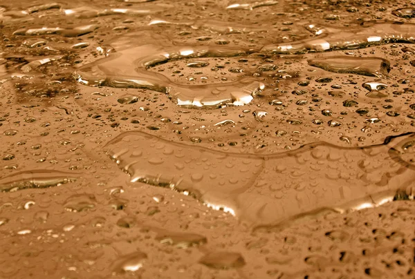 Surface d'eau dorée, détails météo . — Photo