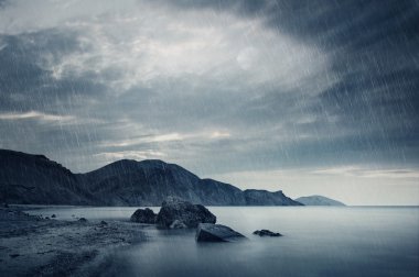 The sea and rain clipart