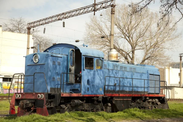 Голубой украинский поезд. Восточная Европа . — стоковое фото