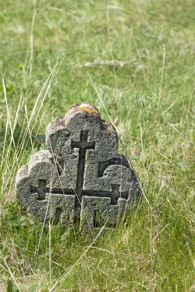 Древние православные могилы XIX века — стоковое фото