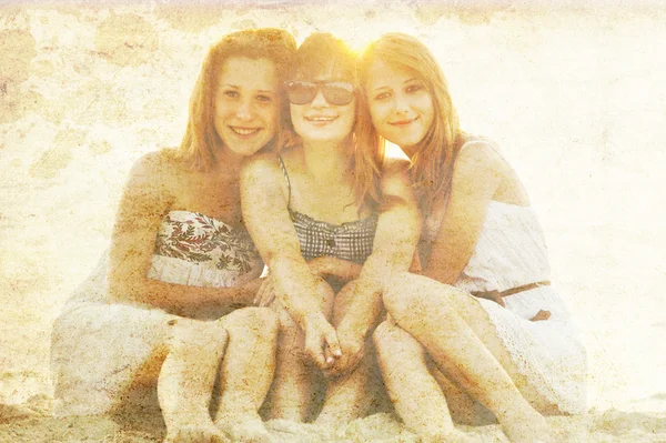 Retrato de tres hermosas chicas . —  Fotos de Stock