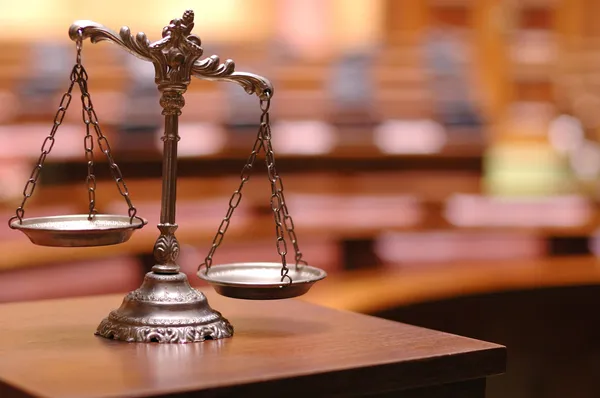 Decorative Scales of Justice in the Courtroom — Stock Photo, Image