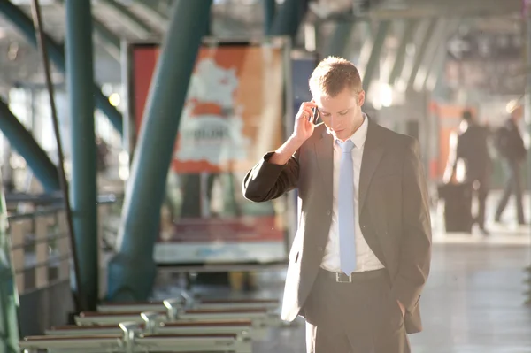 Young business man with a telephon — Stock Photo, Image