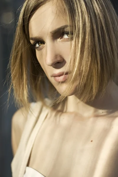 Porträtt av sexiga blondinen — Stockfoto