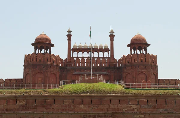 Red Fort (Lal Qila). Delhi, India — Stock Photo © DmitryRukhlenko #13631957