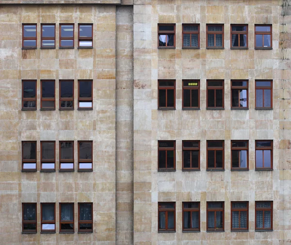 Antigua pared y ventanas: fotografía de stock © audioscience 
