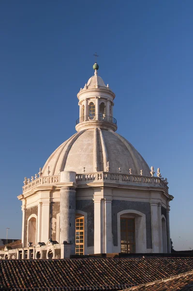 Εκκλησία st agatha τρούλο στη Σικελία Κατάνια — Φωτογραφία Αρχείου
